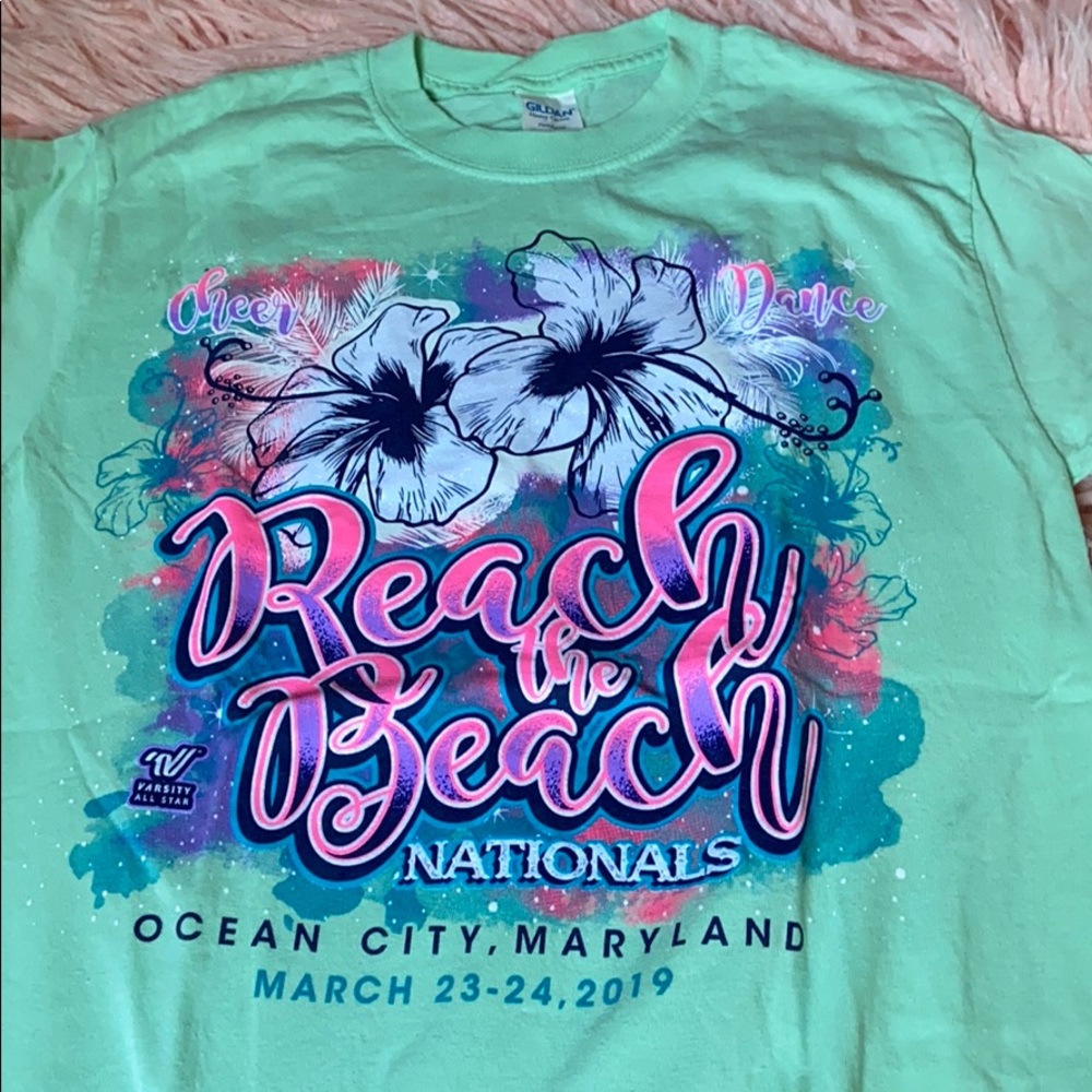 Cheer reach the beach t-shirt